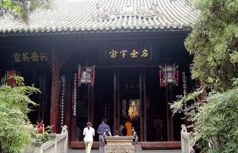 제갈량 유비.jpg