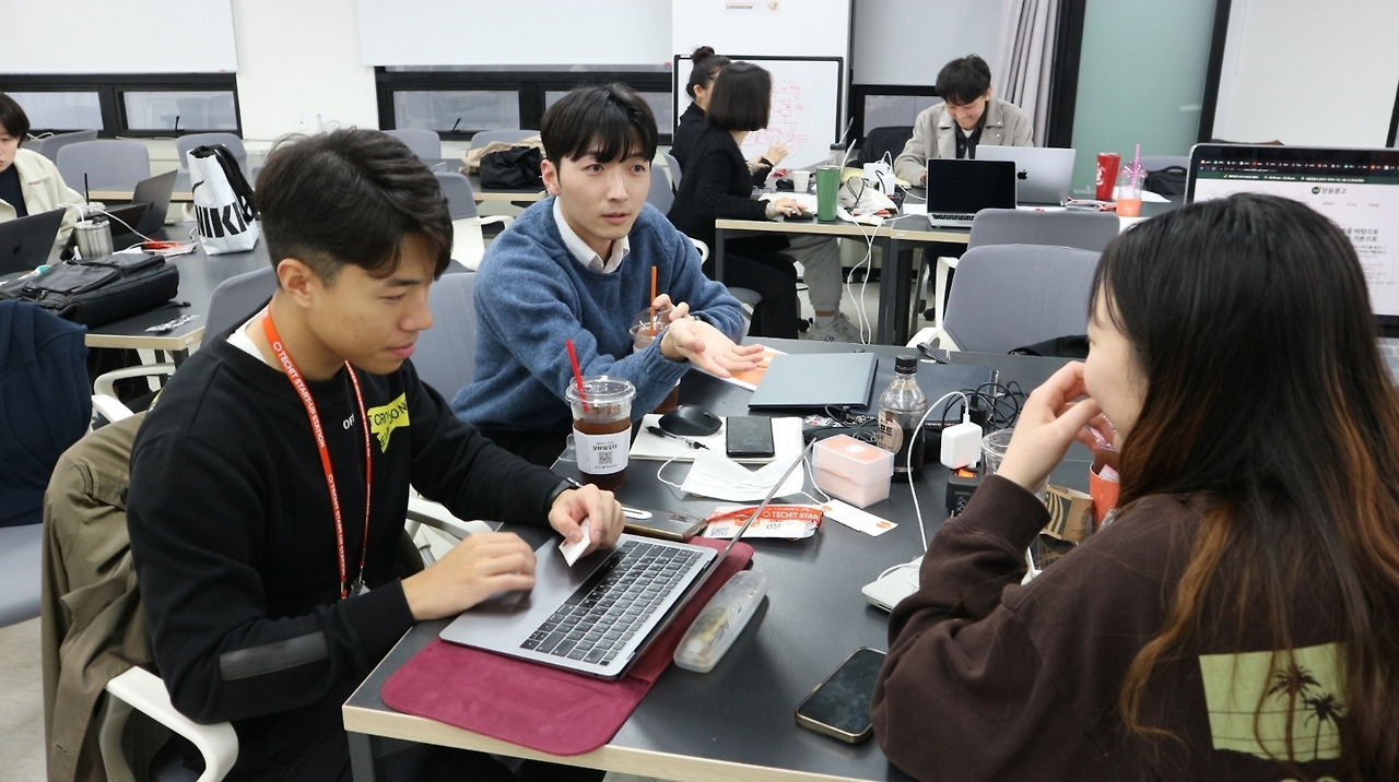 스타트업 스테이션 강태경 수료생 인터뷰 사진(2).jpg