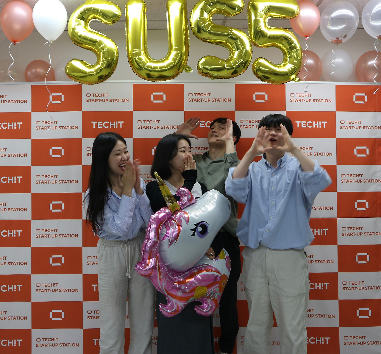 SUS 수료생 인터뷰_이유성님_3_팀사진.jpg