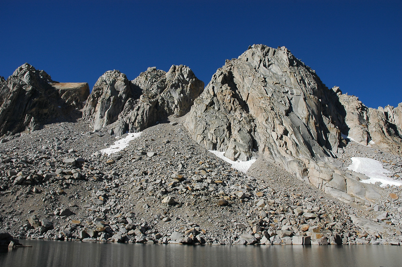 Kearsarge Pass 370.jpg