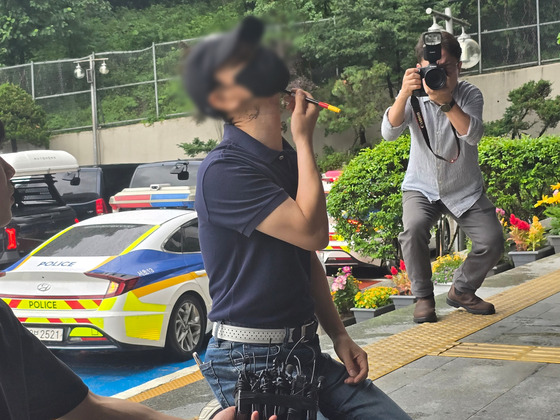 살인사건 재연(6월 20일, 중앙일보).jpg