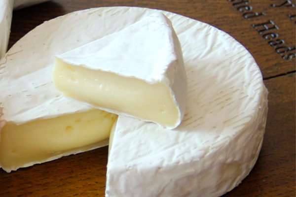 Camembert-cheese-600x400.jpg