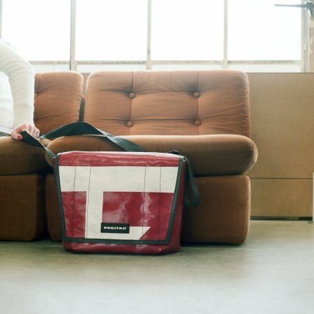 16_tasche-laura_rgb (1).jpg