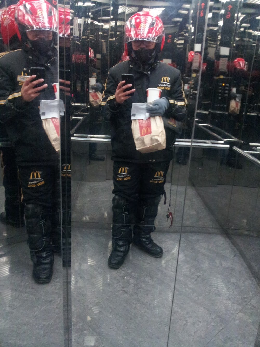 2013년 2월 8일 맥도나들 배달.jpg