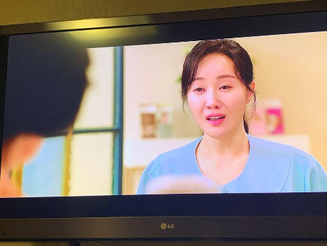 드라마산후조리원_엄지원1.jpg