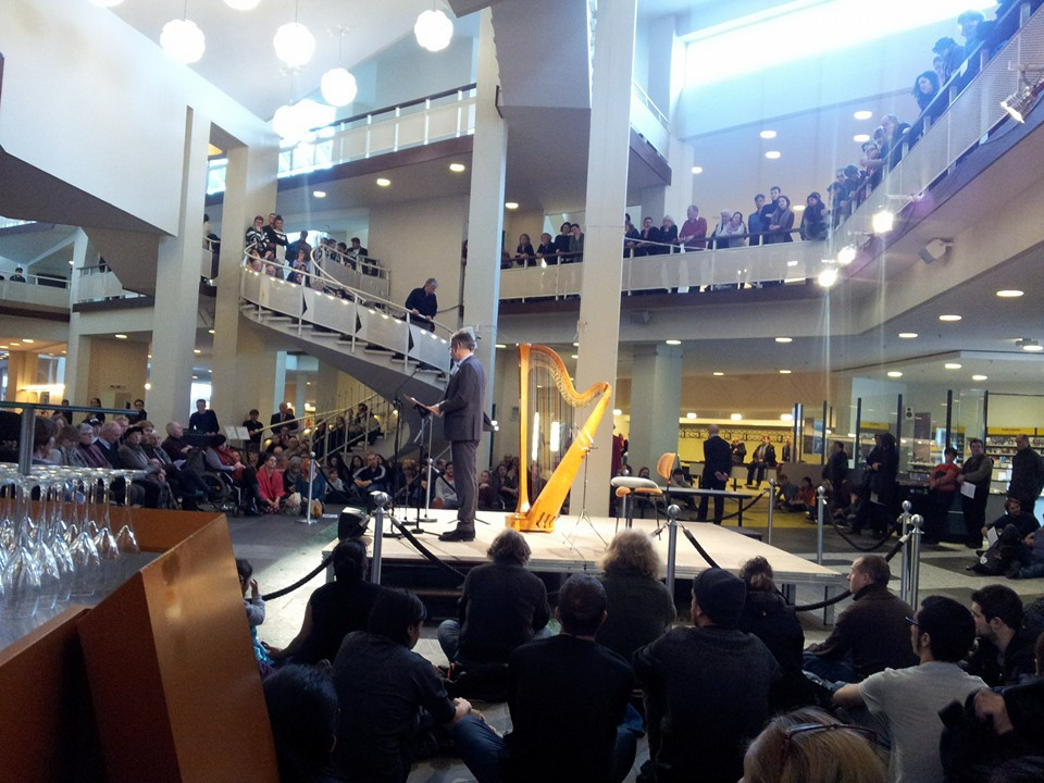 베를린필 난민 무료 개방 행사 .jpg