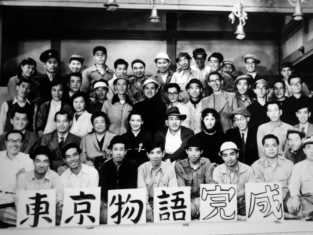 동경이야기 배우와 스텝진 copy.jpg