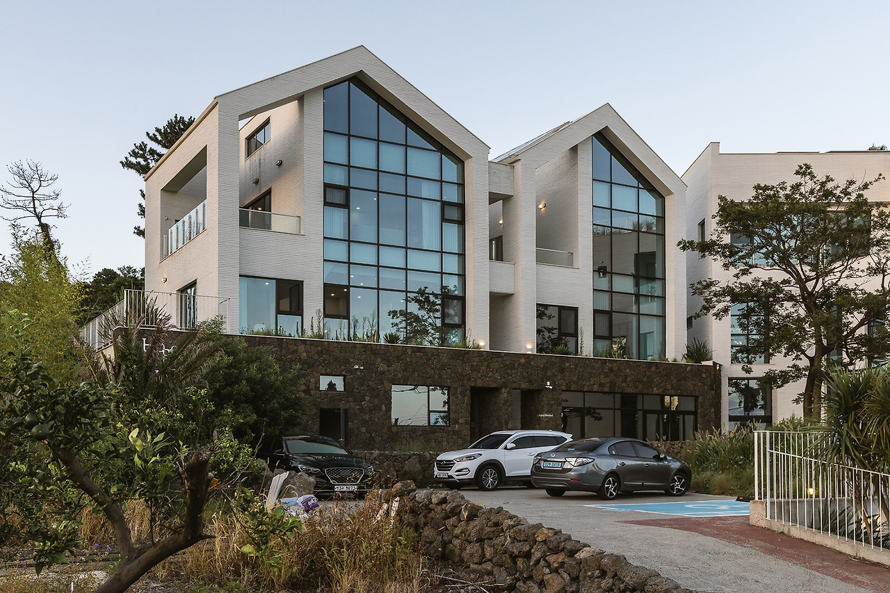 (스테이폴리오) 호근머들-02.jpg