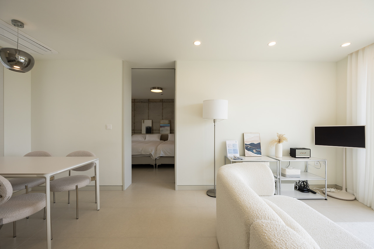 든해 - 객실 (10).jpg