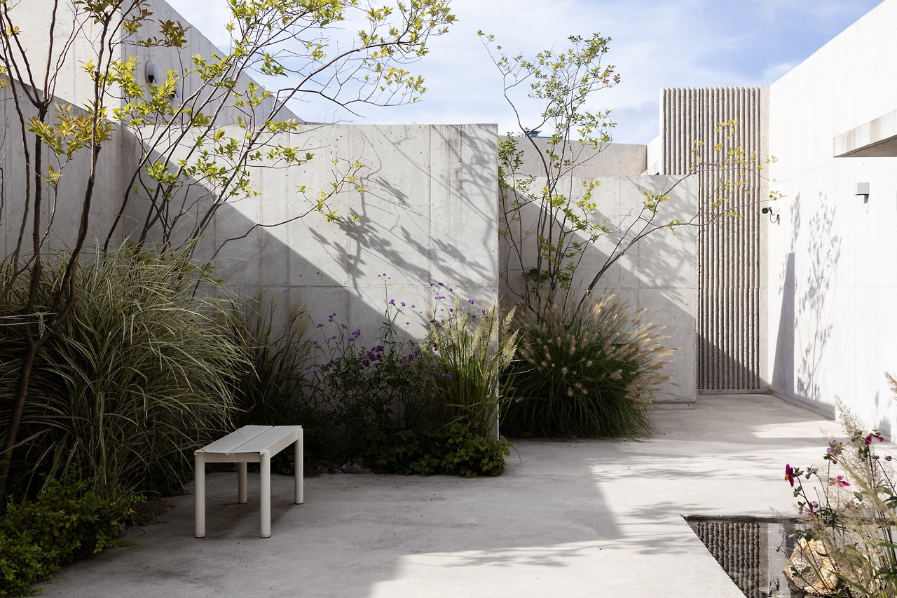 연와10 복사본.jpg