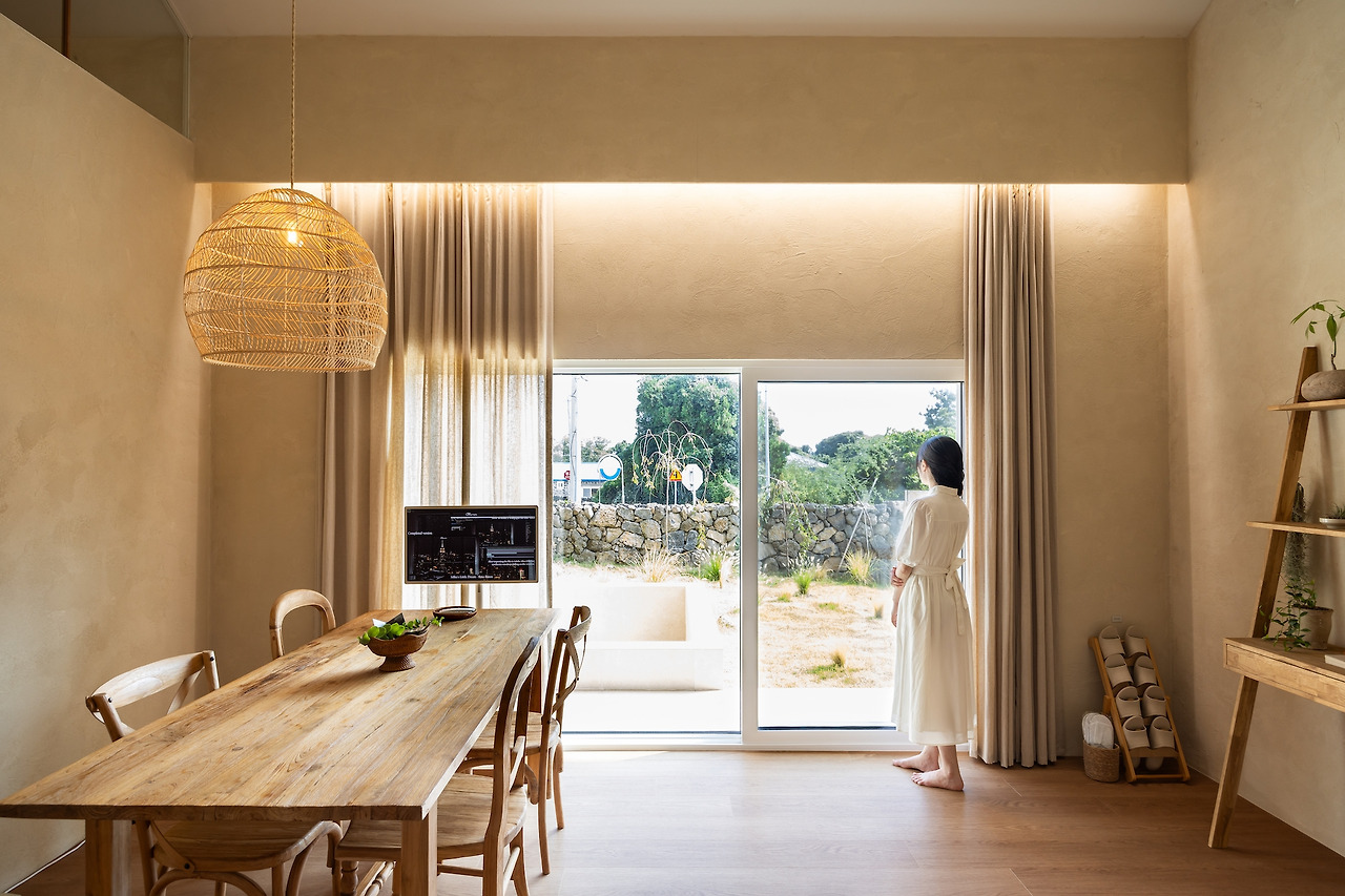 몽중정원 - 수정 (1).jpg