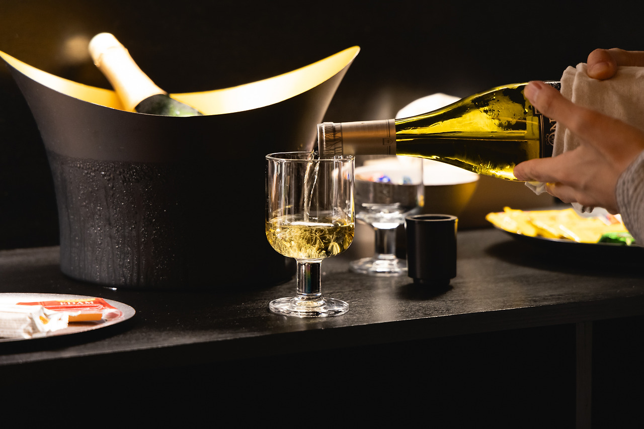 메이네 - 라운지 (6).jpg