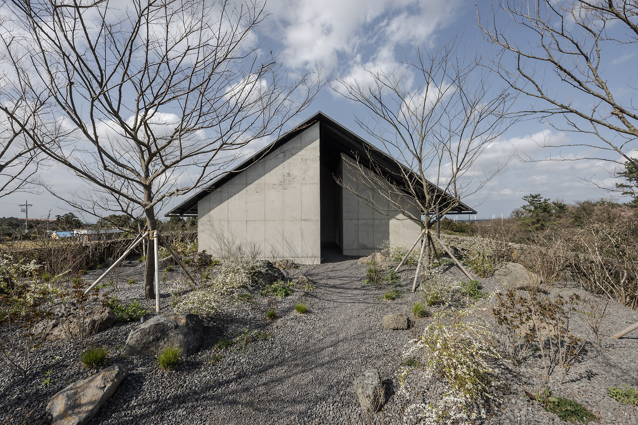 누온미 - 외관 (1).jpg