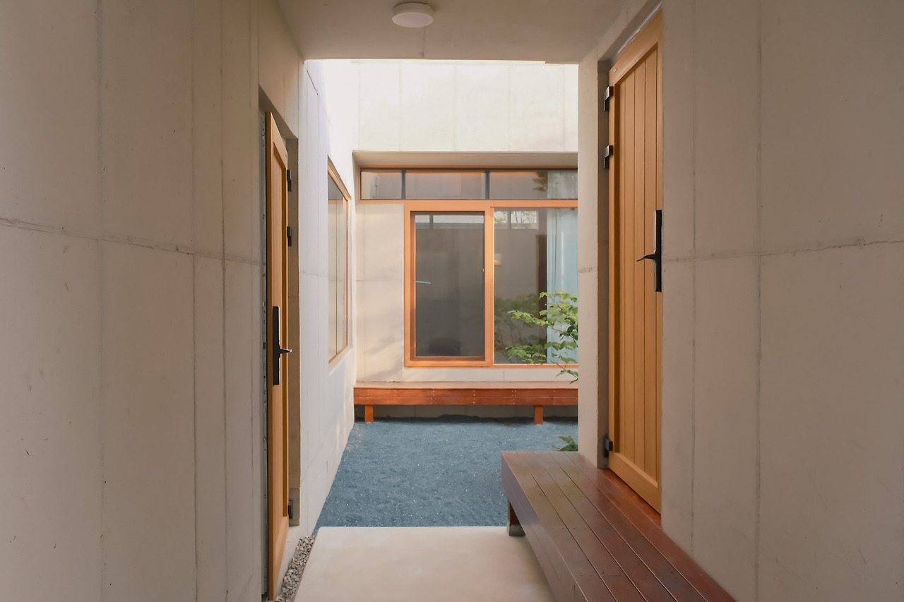 03 복사본.jpg