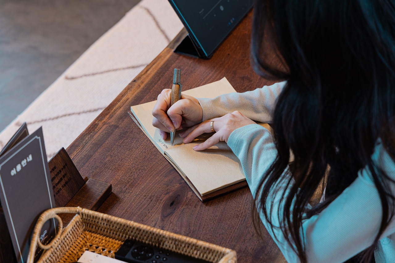 (자단연원) 거실 및 주방 (4) 복사본.jpg