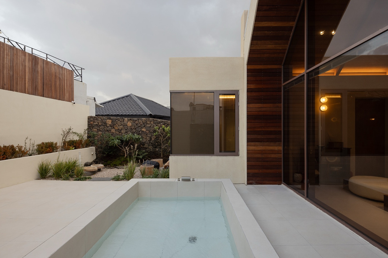 (스테이폴리오) 스테이 밀밀_00008 복사본.jpg