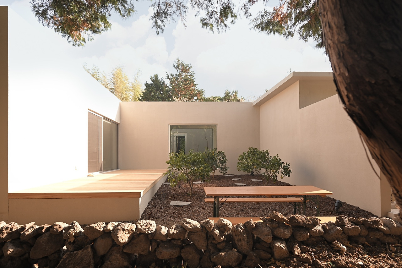 외부2 복사본.jpg