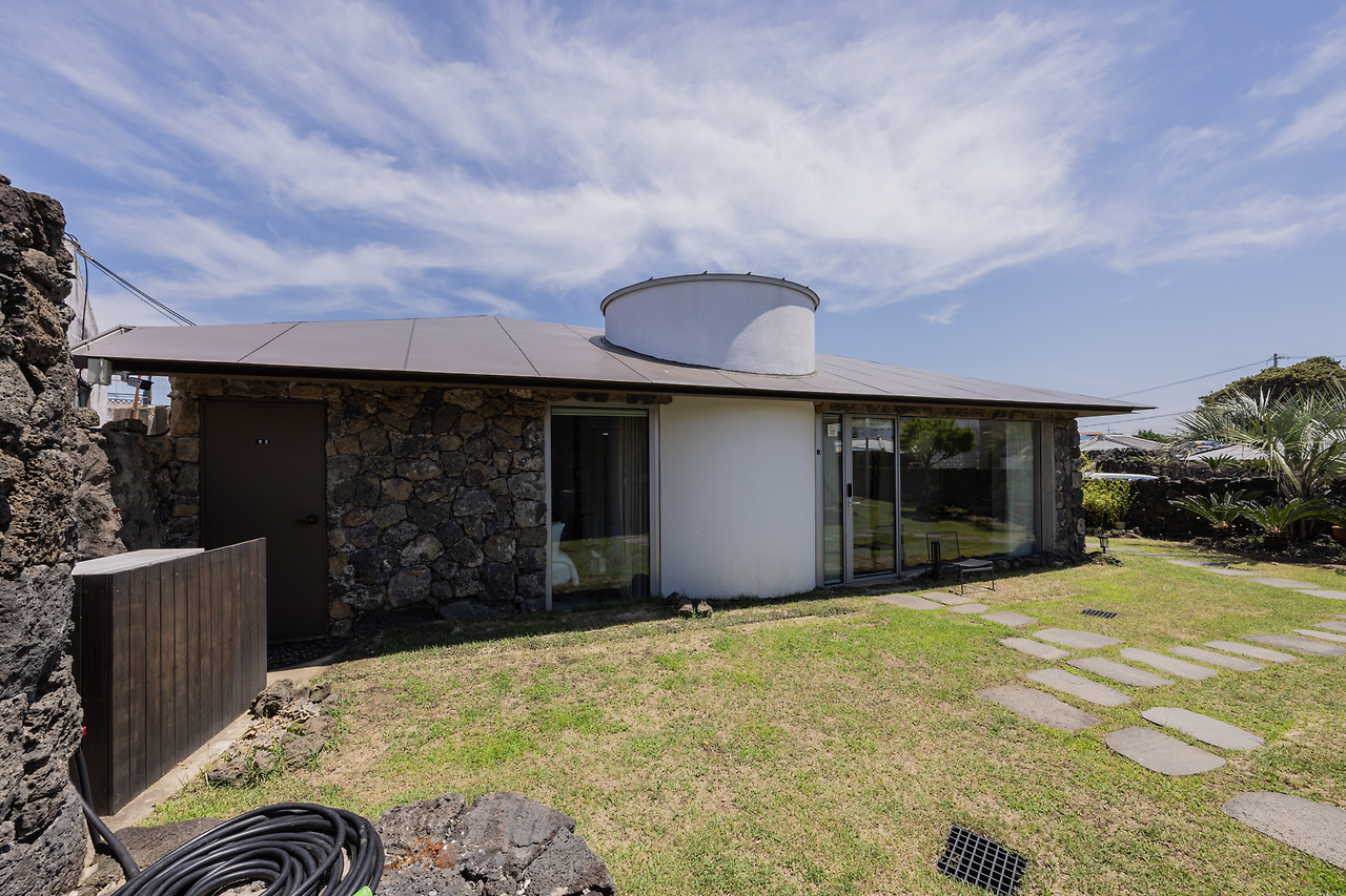 월정담 - 외부 (3).jpg