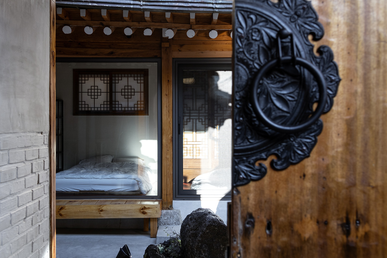 나비잠 (1).jpg