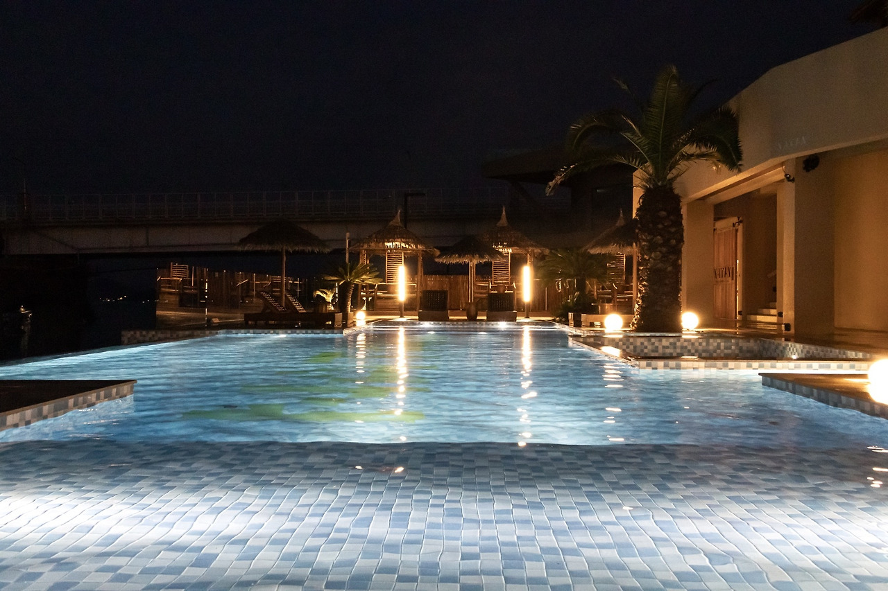 나탄스테이61 복사본.jpg