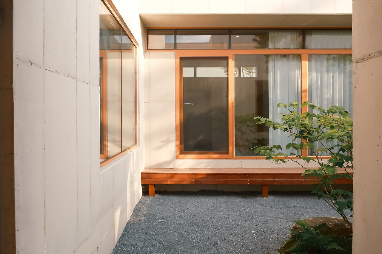 04 복사본.jpg