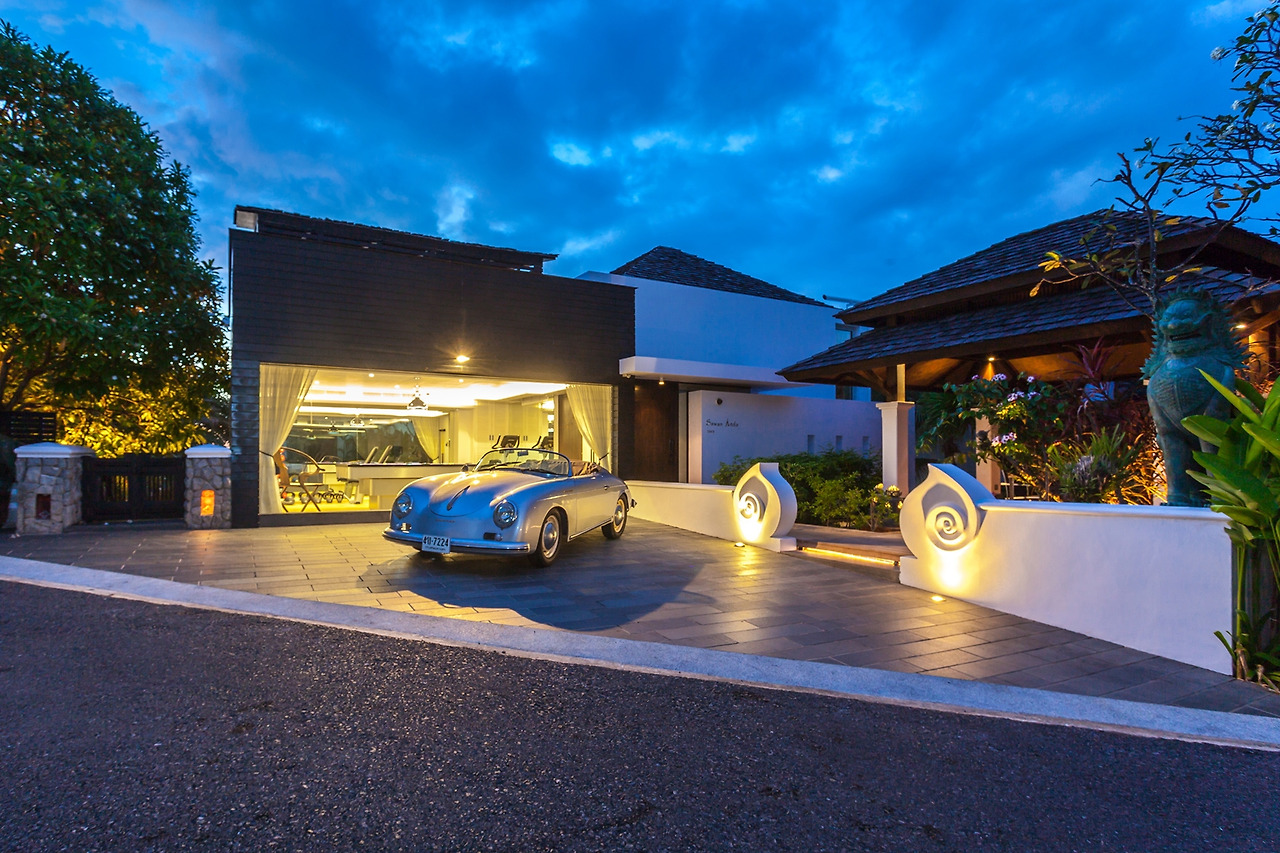 Around Villa -017.jpg