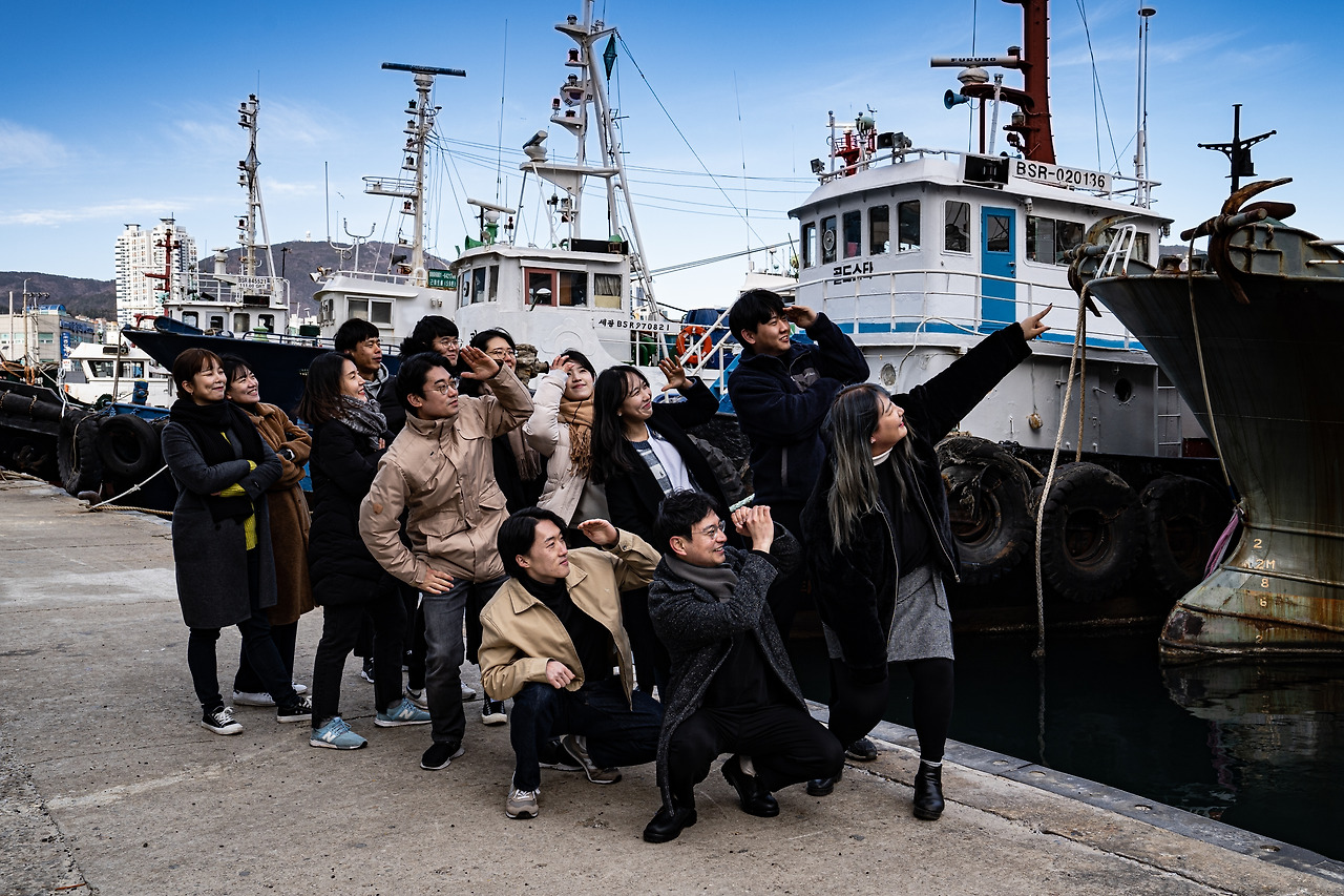 단체 사진1_직원.jpg