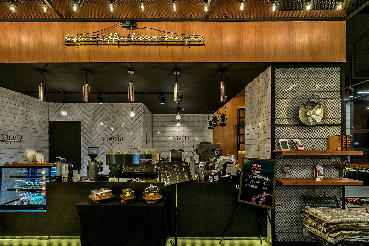 인더스트리얼카페인테리어수내바이올라 (66).jpg