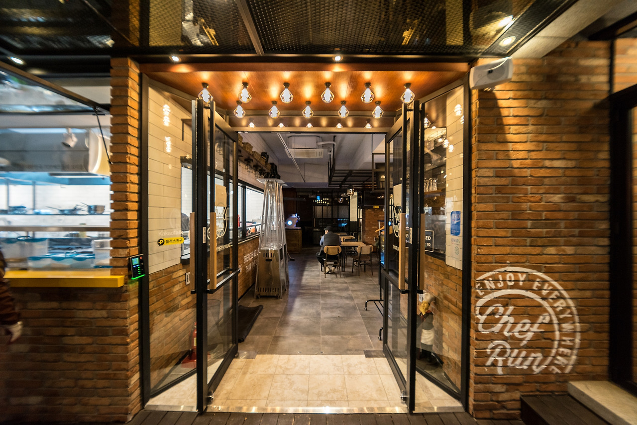 인더스트리얼레스토랑 (2).jpg