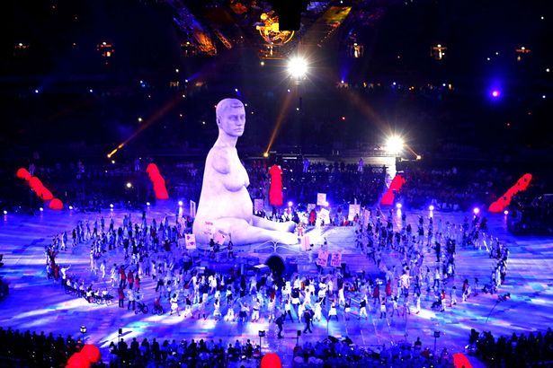 Alison Lapper Pregnant.jpg