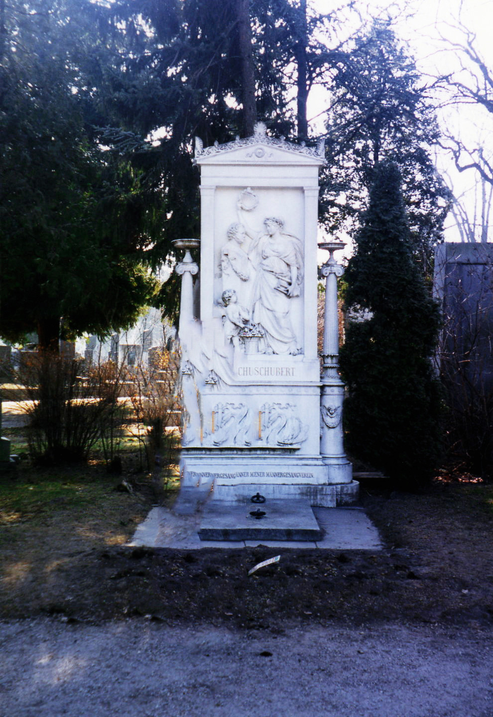 G 슈베르트묘`.jpg