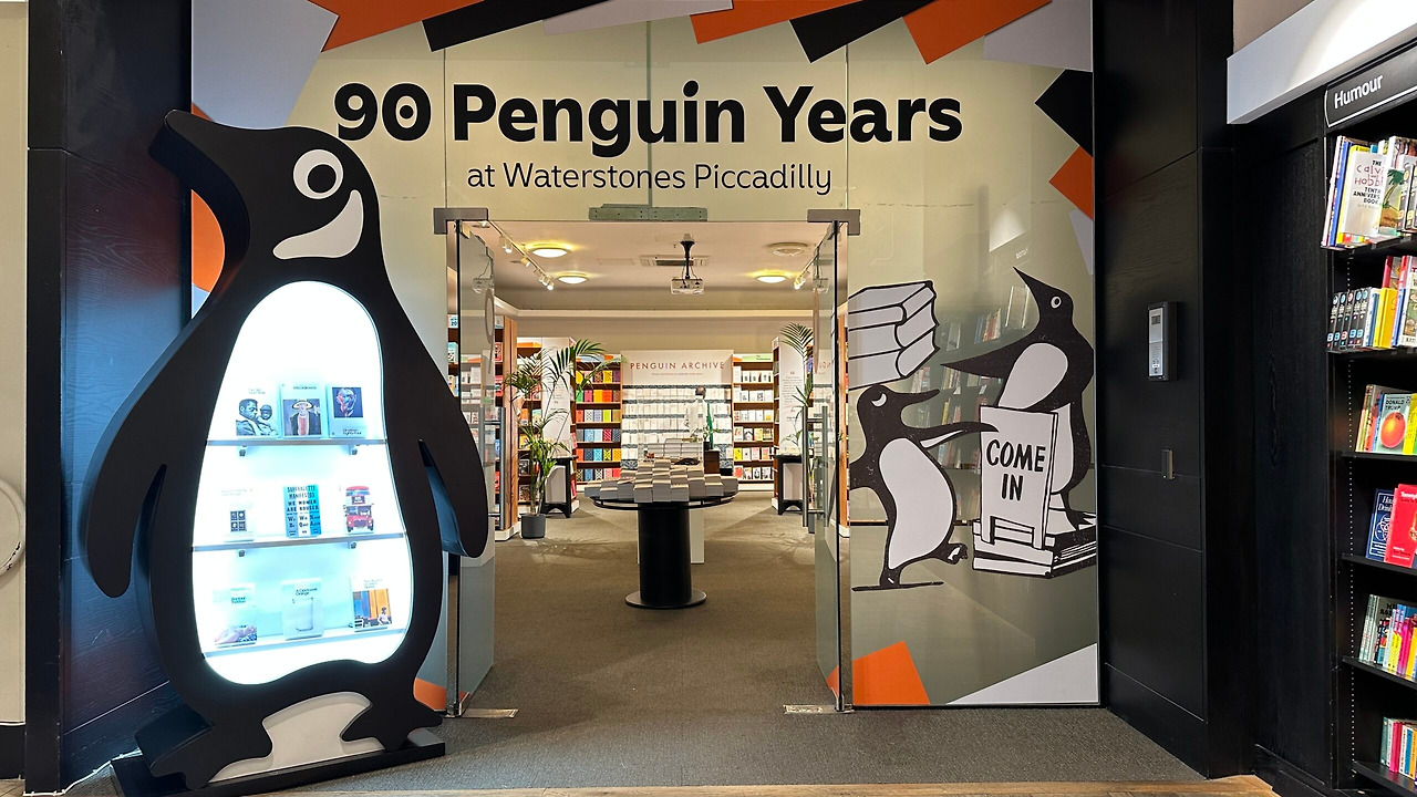 penguin-waterstones-1-scaled.jpg