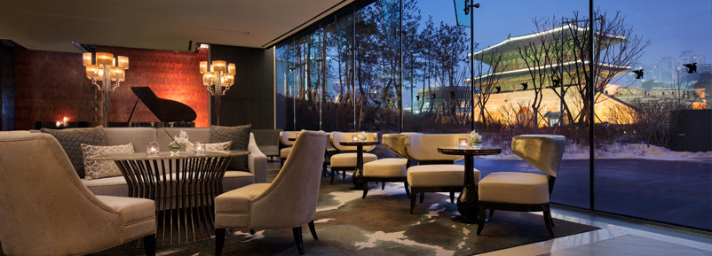 marriott the lounge.jpg