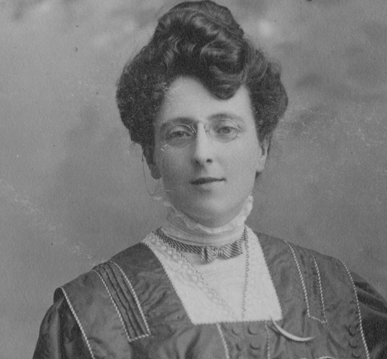 루시 몽고메리-행복을찾는사람-1.jpg