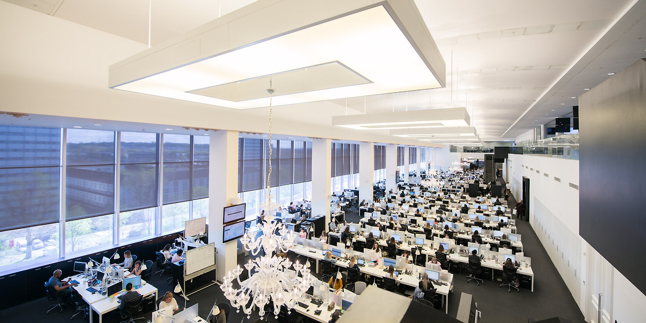 3. YNAP_London_Westifield_Office_Credits PH Gabriel De La Chapelle.jpg