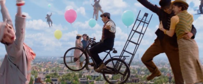 mary-poppins-returns-balloons-700x291.jpg