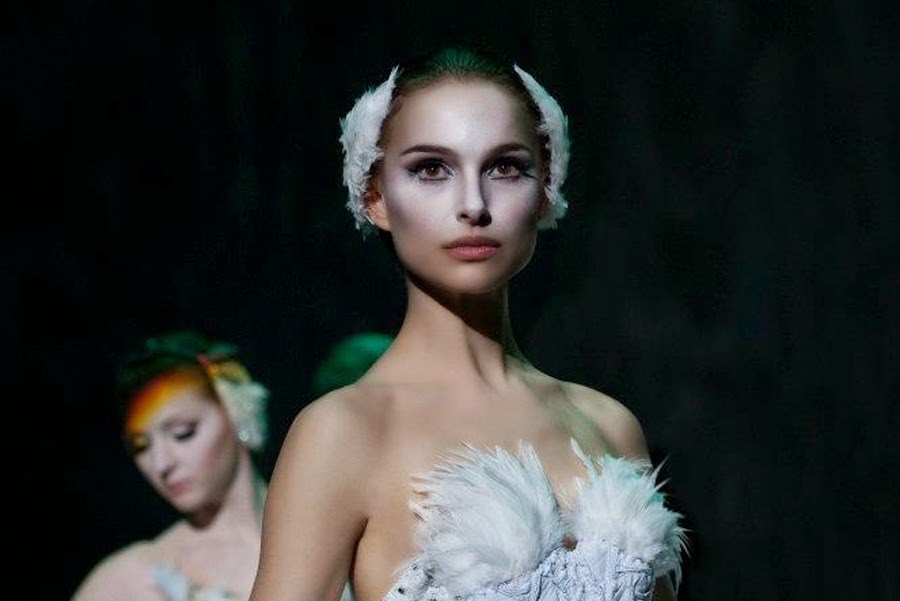 Halloween-CISNE NEGRO.jpg