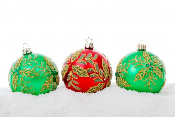 red-green-christmas-balls.jpg
