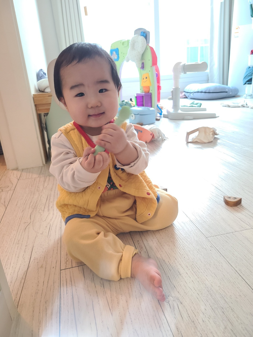 20250410_완전히 다른 세계로 건너가는 중_311일 .jpg