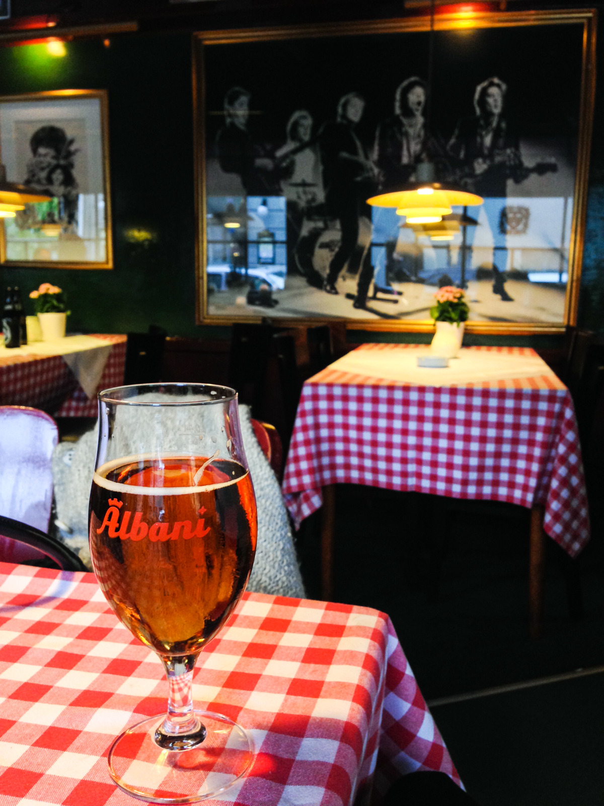 07 펍_전통술_알바니 맥주_미야_ret.jpg