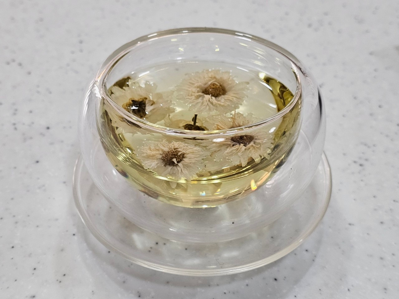 차를 마시며3.jpg