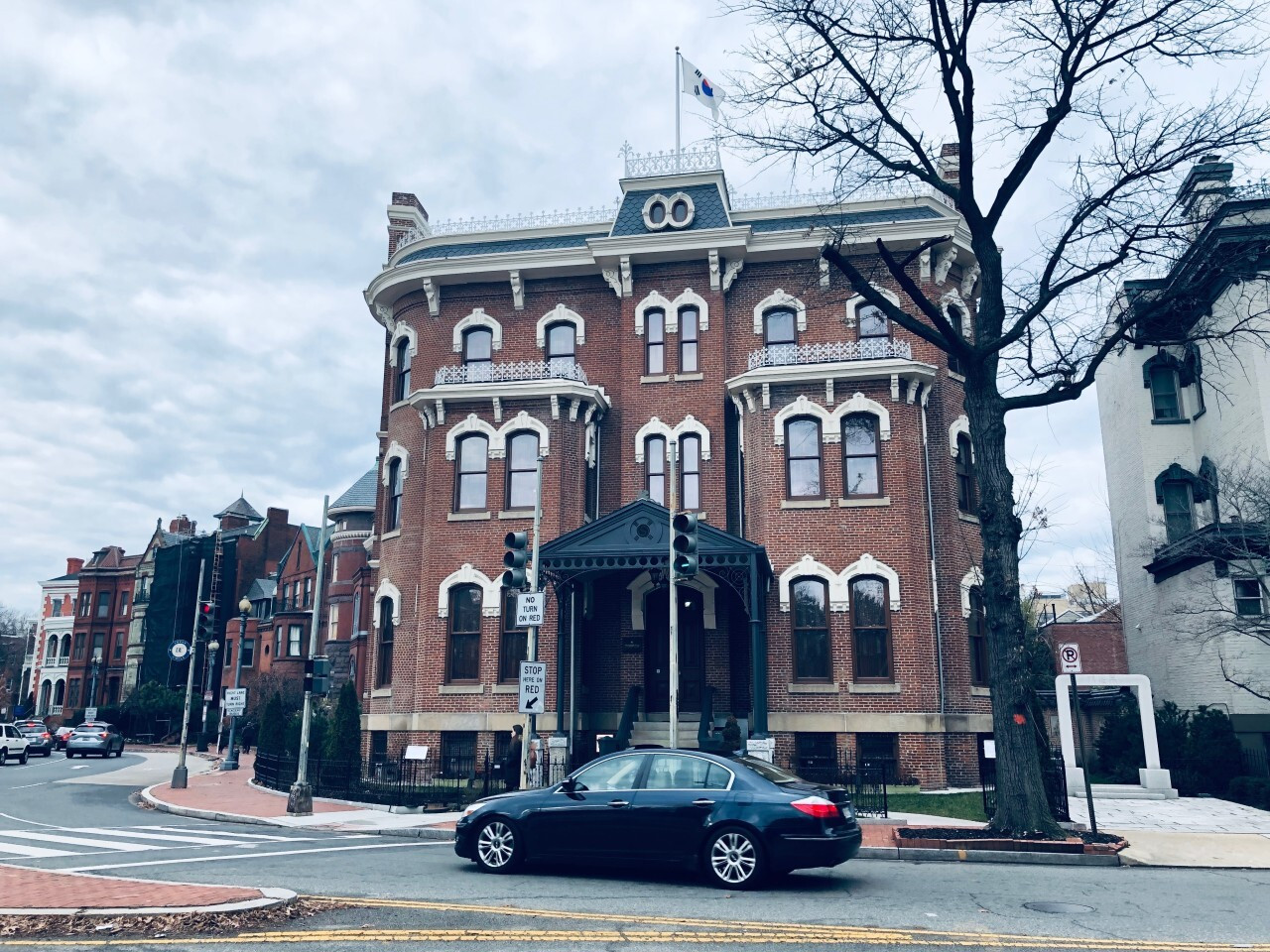 다운로드 (6).jpg