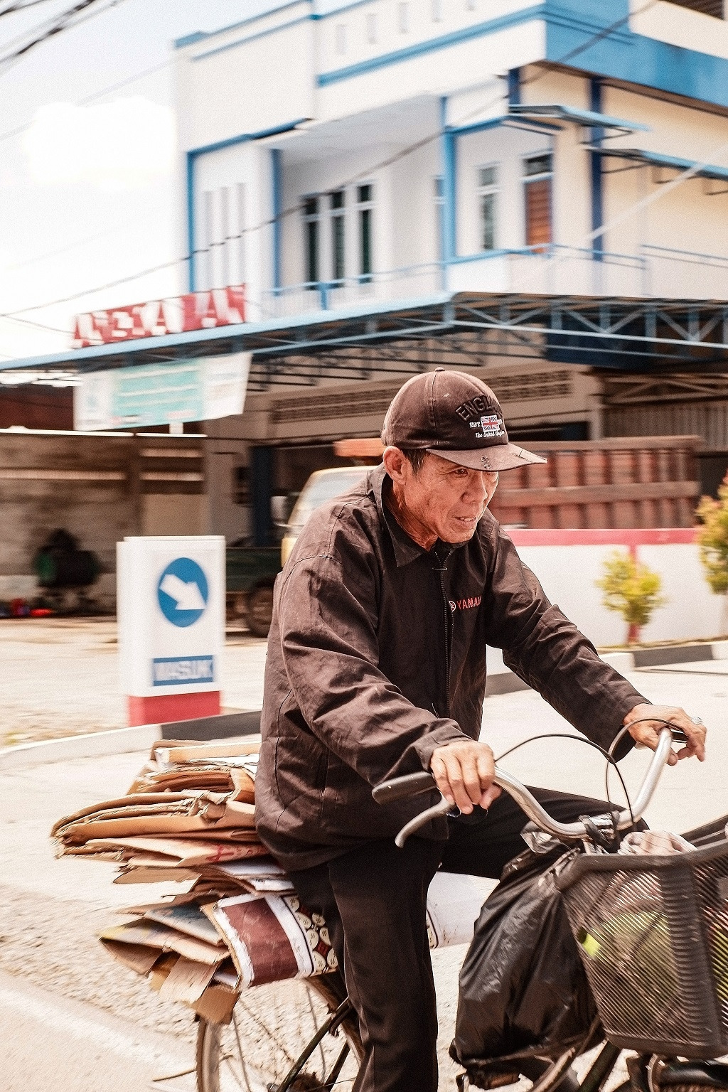 1 reynardo-etenia-wongso-rNACxJDZShY-unsplash.jpg