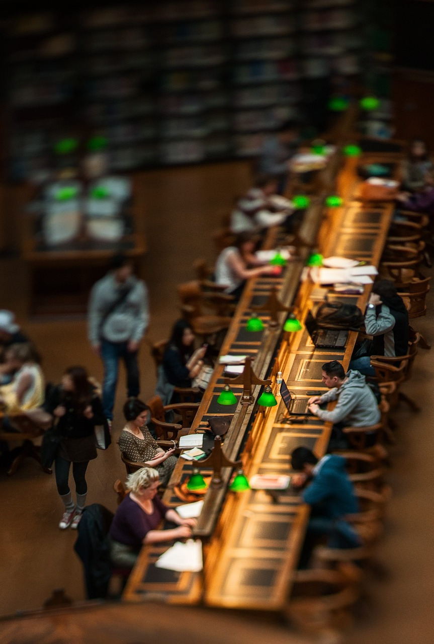 library-2245807_1280.jpg