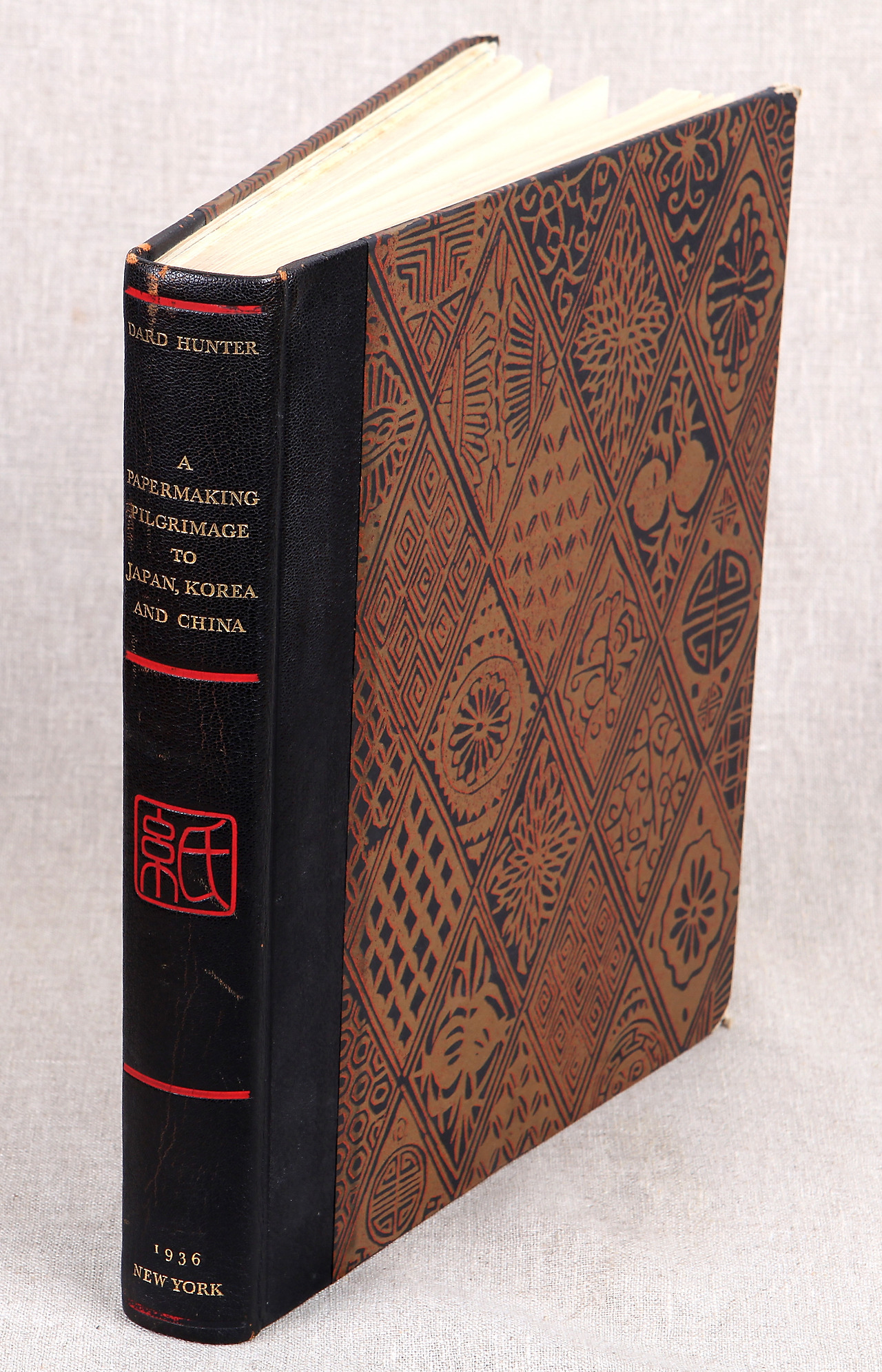 다드 헌터 책 원본 사진(1936년).jpg