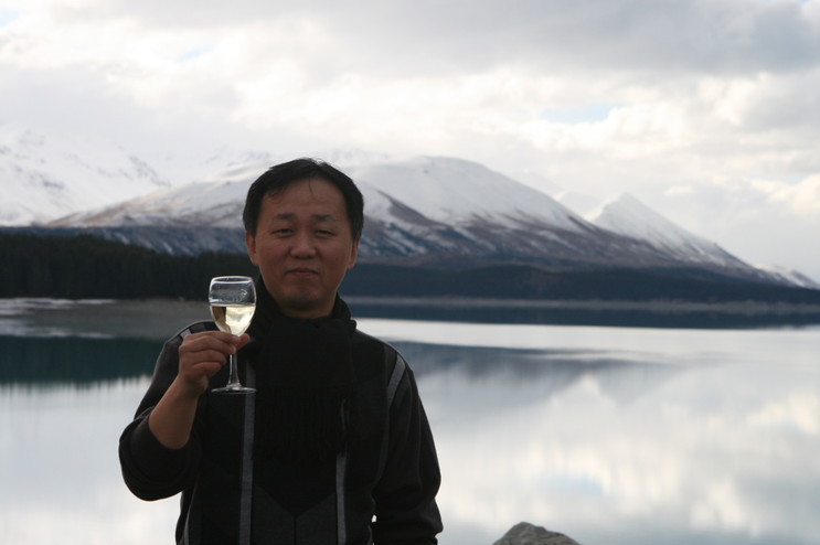 차칸양(푸카키호수, 2008년).jpg