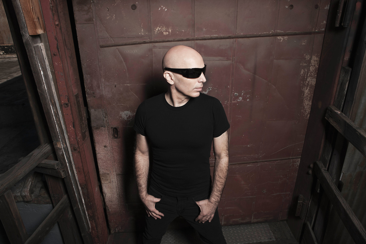 Chapman_Joe_Satriani_0744.jpg