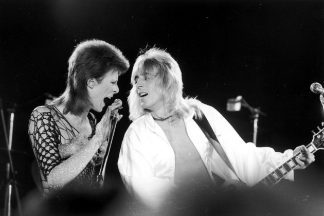 David-Bowie-and-Mick-Ronson-630x420.jpg