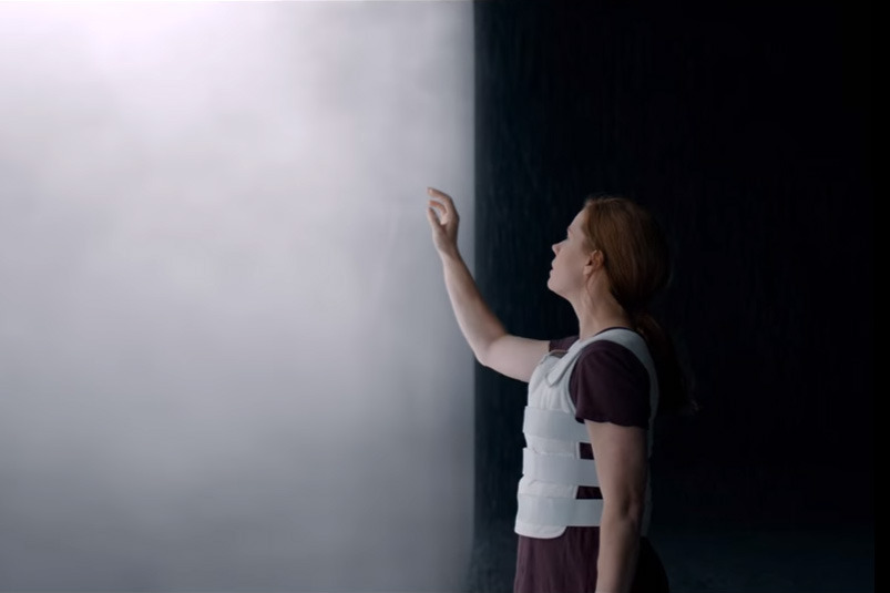 arrival-movie-amy-adams.jpg