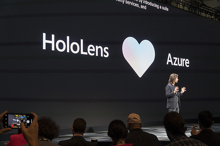 hololens2_07.jpg